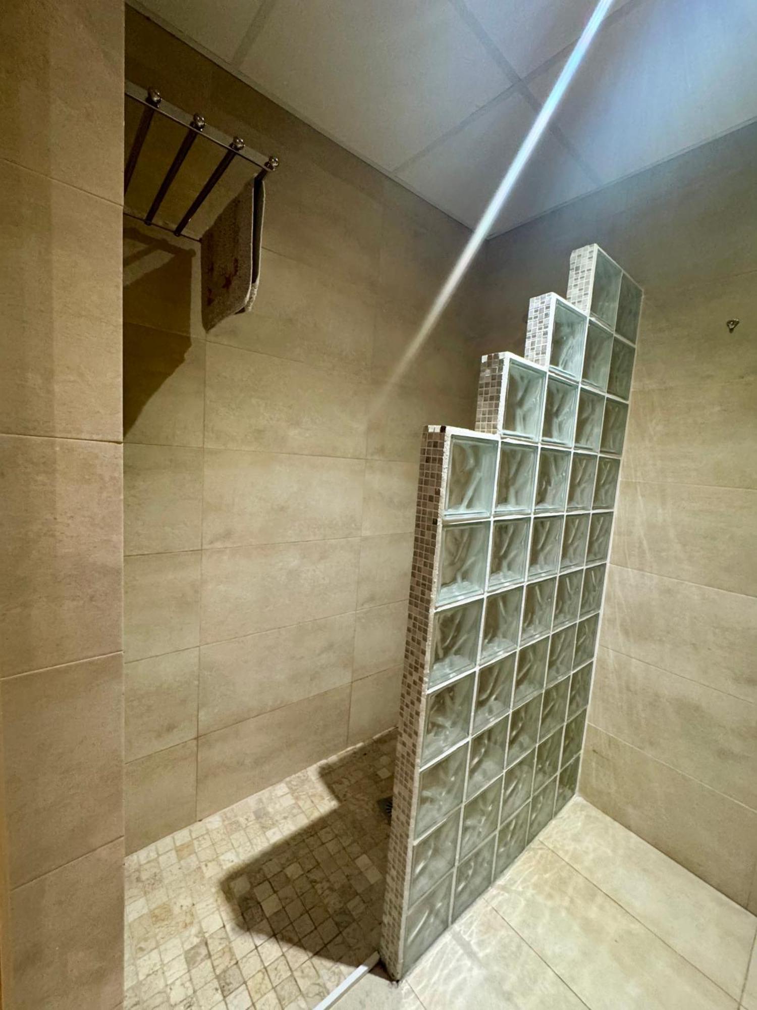 Alcazar Suites Χέρεζ Εξωτερικό φωτογραφία